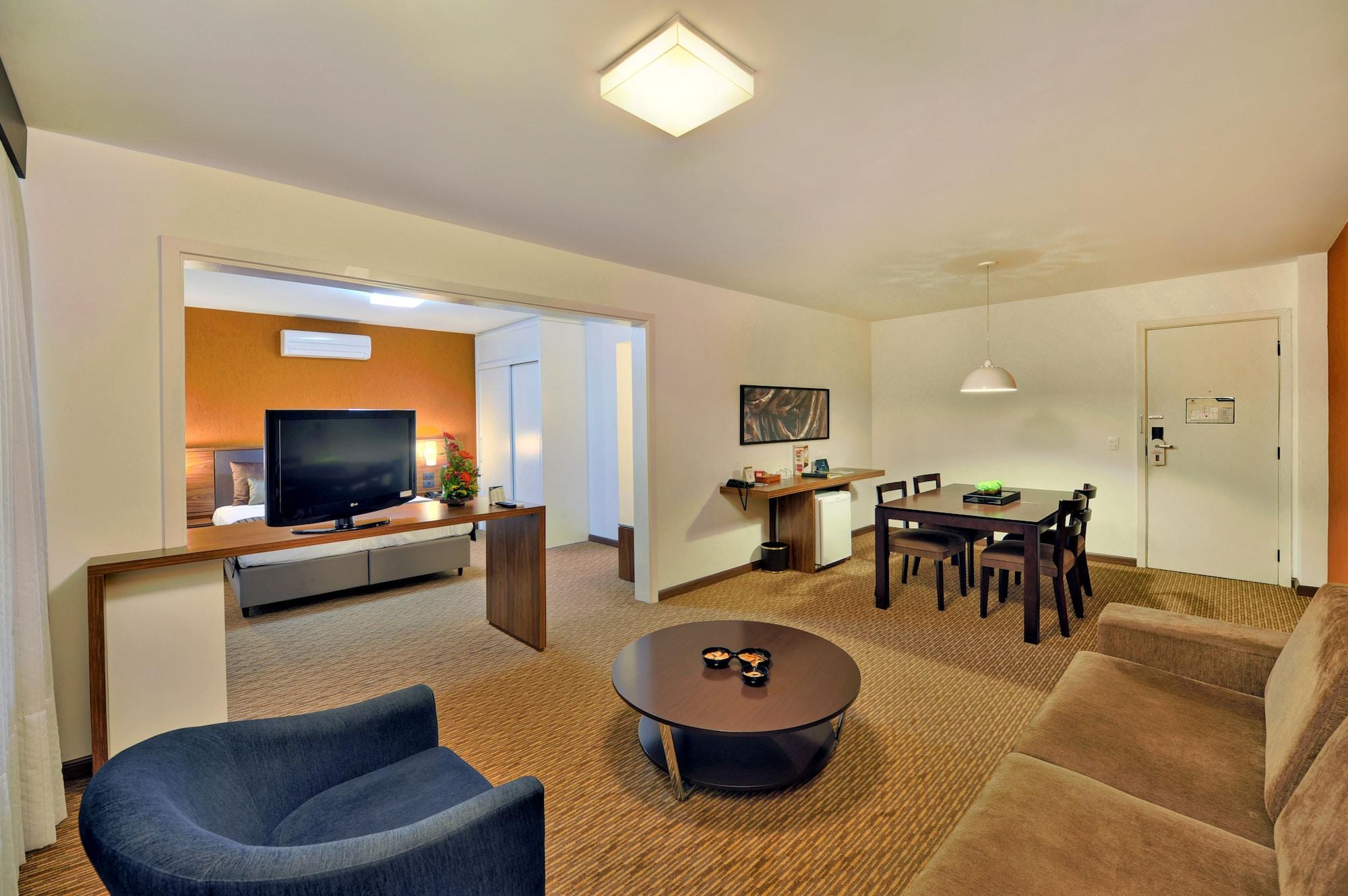 Hotel Deville Curitiba Batel Extérieur photo