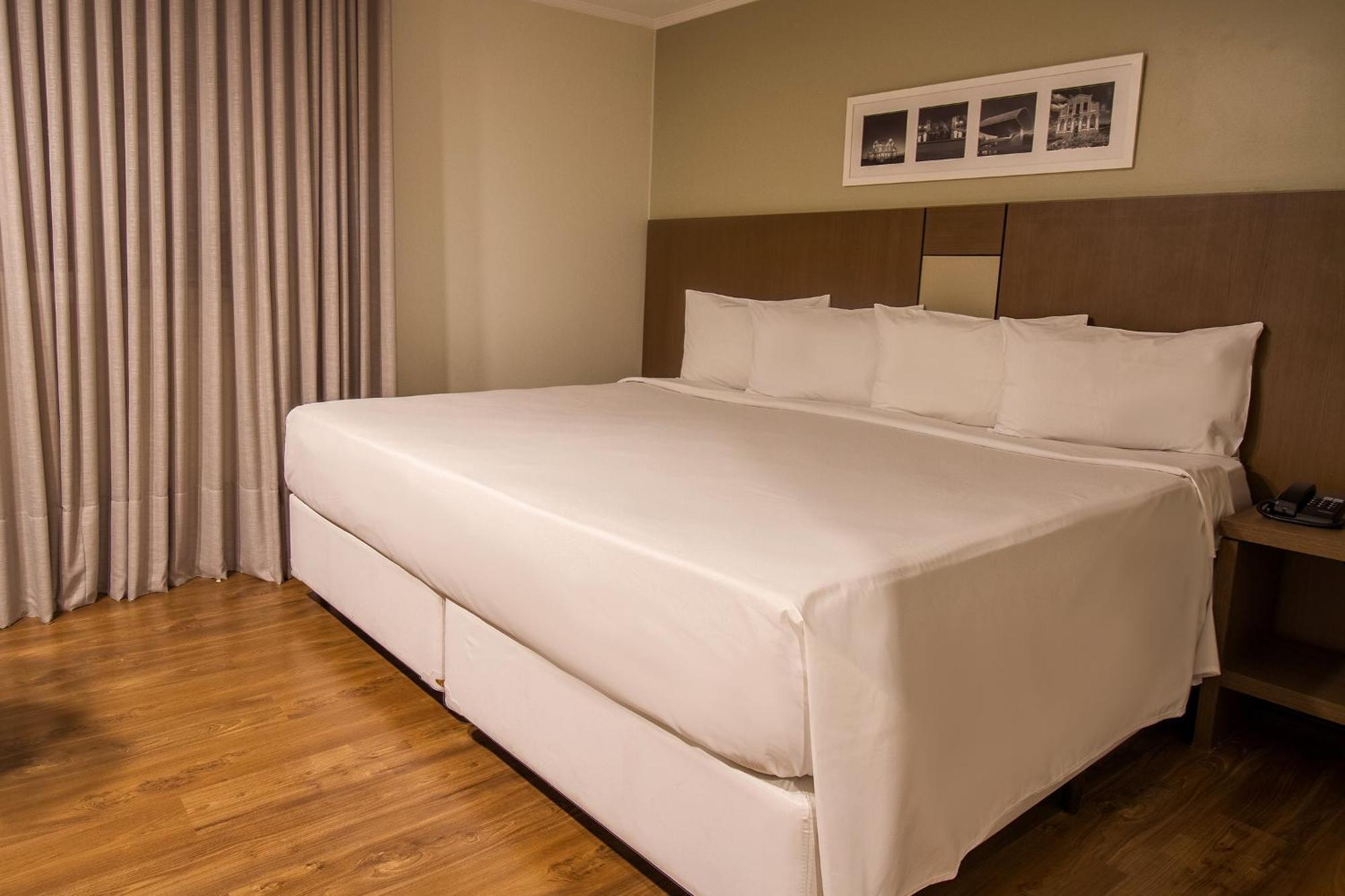 Hotel Deville Curitiba Batel Extérieur photo