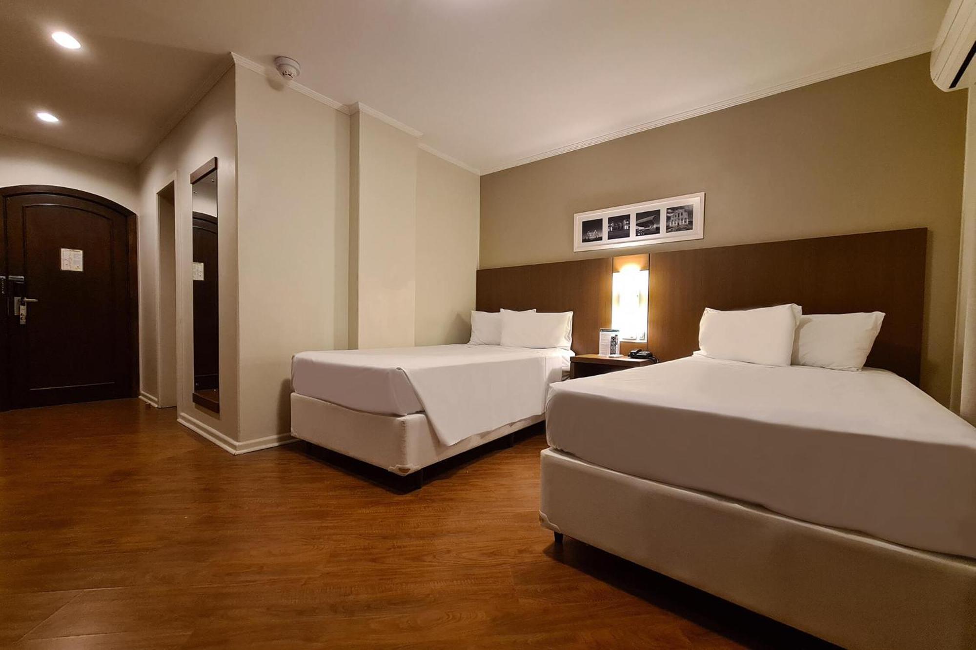 Hotel Deville Curitiba Batel Extérieur photo